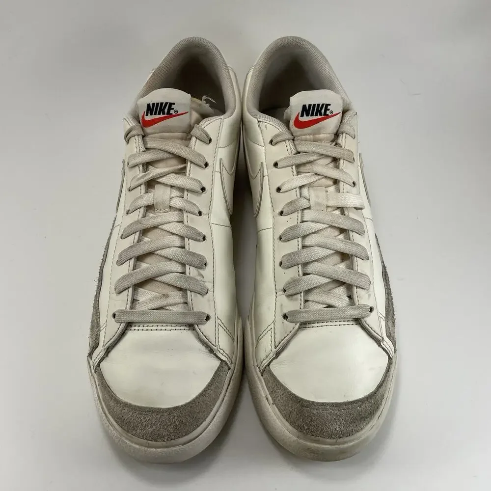 Nike blazer low